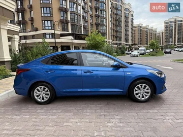 Авто Hyundai Accent 2017 № 7890849