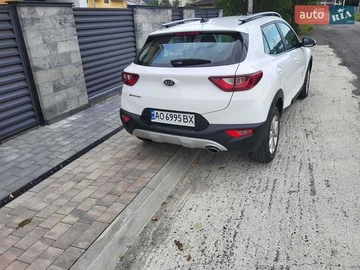 Авто KIA Stonic 2018 № 7890918