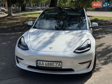 Авто Tesla Model 3 2021 № 7890936