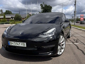 Авто Tesla Model 3 2019 № 7890971