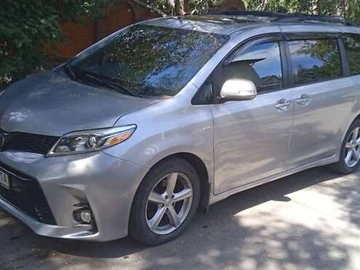 Авто Toyota Sienna 2018 № 7891002