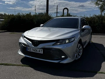 Авто Toyota Camry 2018 № 7891004