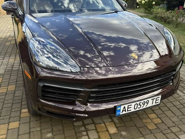 Авто Porsche Cayenne 2018 № 7891072