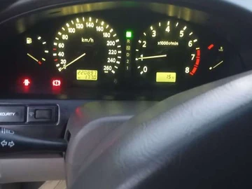 Авто Nissan Maxima 2002 № 7891207