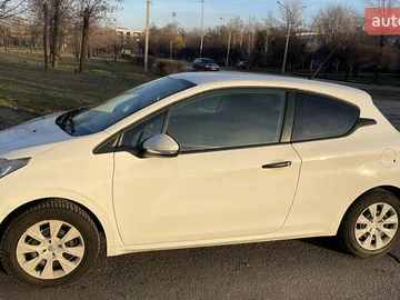 Авто Peugeot 208 2013 № 7891243