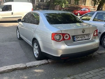 Авто Volkswagen Jetta 2005 № 7891276