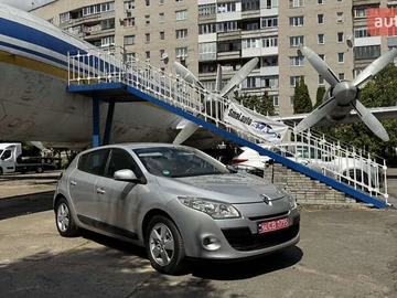 Авто Renault Megane 2010 № 7891335