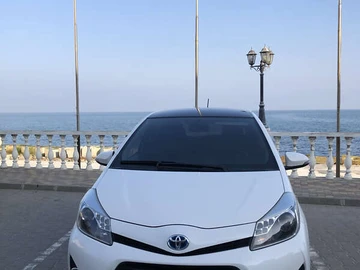 Авто Toyota Yaris 2013 № 7891516