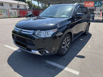 Авто Mitsubishi Outlander 2015 № 7891654