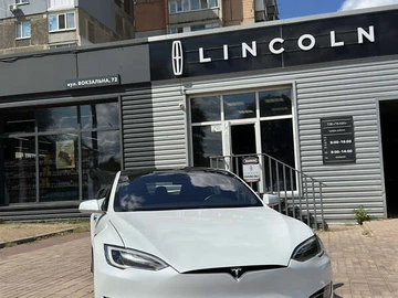 Авто Tesla Model S 2018 № 7891733