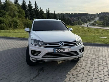 Авто Volkswagen Touareg 2016 № 7891762