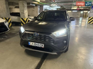 Авто Toyota Rav4 2019 № 7891803