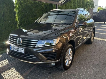 Авто Volkswagen Touareg 2017 № 7891805