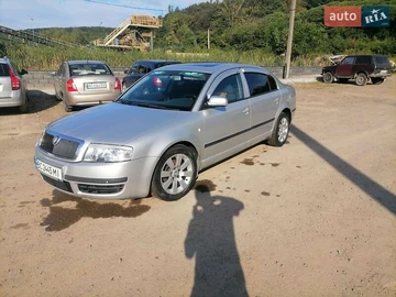 Авто Skoda Superb 2001 № 7891845