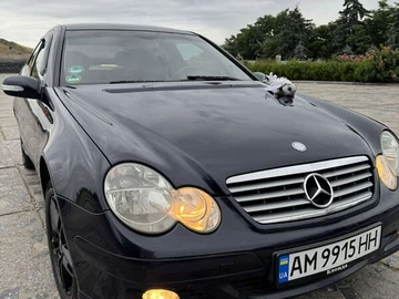Авто Mercedes C-Class 2004 № 7892016