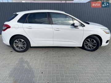 Авто Citroen C4 2012 № 7892045
