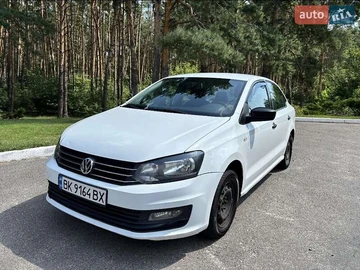 Авто Volkswagen Polo 2017 № 7892053