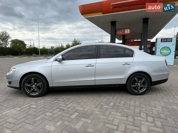 Авто Volkswagen Passat 2007 № 7892073