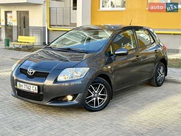 Авто Toyota Auris 2008 № 7892123