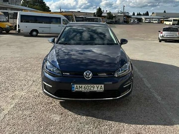 Авто Volkswagen E-Golf 2014 № 7892209