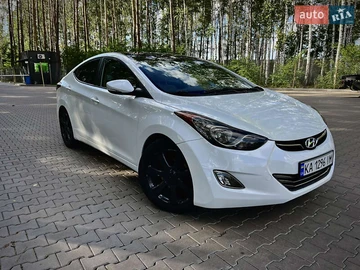 Авто Hyundai Elantra 2013 № 7892228