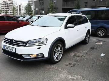 Авто Volkswagen Passat 2012 № 7892303