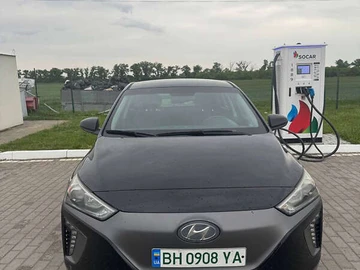 Авто Hyundai Ioniq 2017 № 7892315