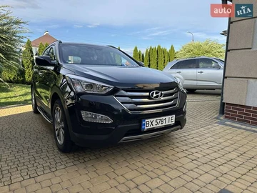 Авто Hyundai Santa Fe 2013 № 7892435