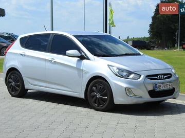 Авто Hyundai Accent 2013 № 7892437