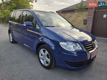 Авто Volkswagen Touran 2008 № 7892438