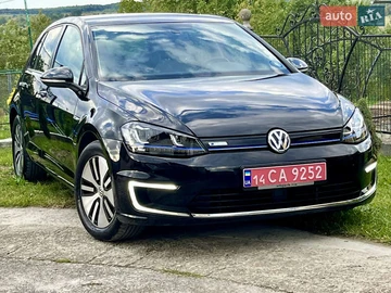 Авто Volkswagen E-Golf 2016 № 7892444