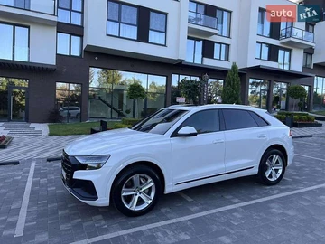 Авто Audi Q8 2019 № 7892480