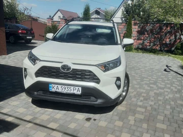 Авто Toyota Rav4 2021 № 7892574