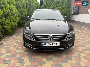 Авто Volkswagen Passat 2016 № 7892620