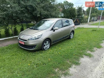 Авто Renault Grand Scenic 2013 № 7892631