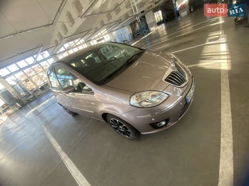 Авто Lancia Musa 2008 № 7892689