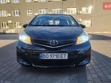 Авто Toyota Yaris 2012 № 7892856
