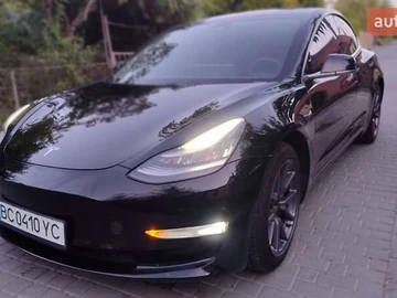 Авто Tesla Model 3 2019 № 7892937
