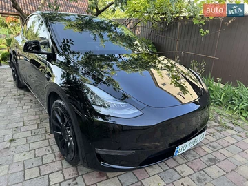 Авто Tesla Model Y 2021 № 7892958