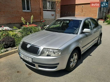Авто Skoda Superb 2005 № 7893057