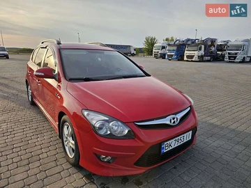 Авто Hyundai I30 2010 № 7893059