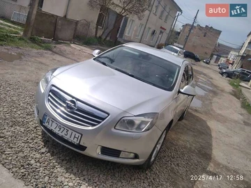 Авто Opel Insignia 2013 № 7893089