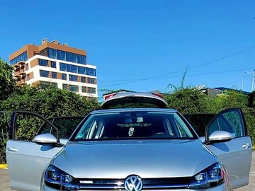 Авто Volkswagen E-Golf 2020 № 7893168