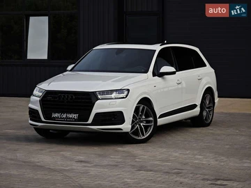 Авто Audi Q7 2016 № 7893291
