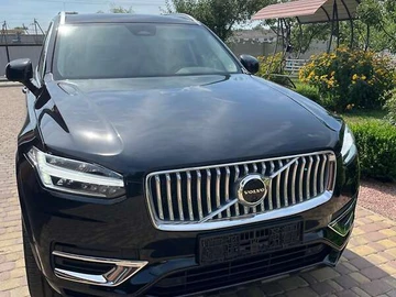 Авто Volvo Xc90 2023 № 7893293