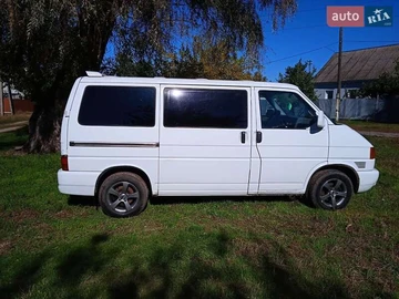 Авто Volkswagen Transporter 2002 № 7893381