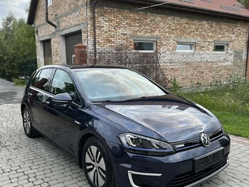 Авто Volkswagen E-Golf 2016 № 7893435