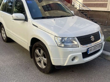 Авто Suzuki Grand Vitara 2010 № 7893496