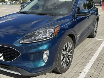 Авто Ford Escape 2019 № 7893636