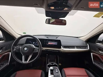 Авто BMW Ix1 2023 № 7893653